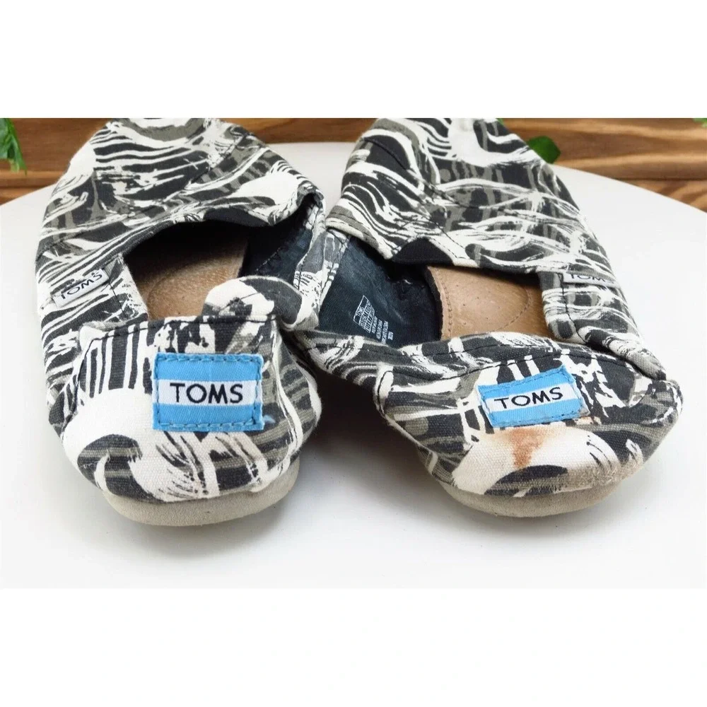 Toms Women Sz 8.5 M Gray Flat‎ Fabric Shoes